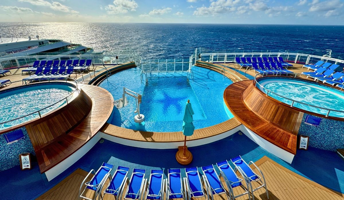 Chair Hogs: What Are Cruise Lines Doing About Them?