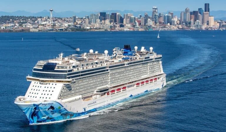 norwegian bliss seattle alaska cruise season