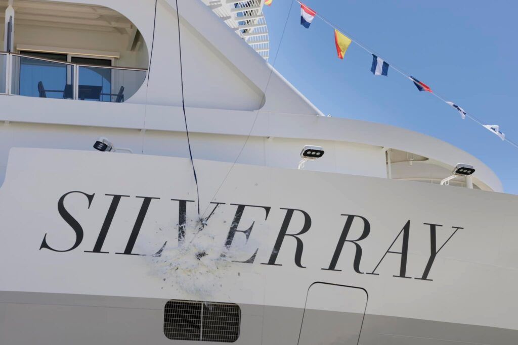 silversea cruises silver ray champagne bottle breaking