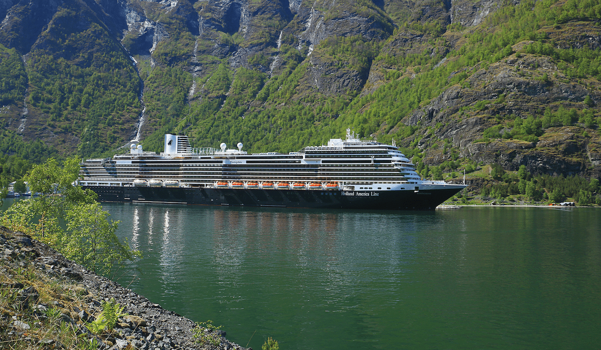 holland america koningsdam