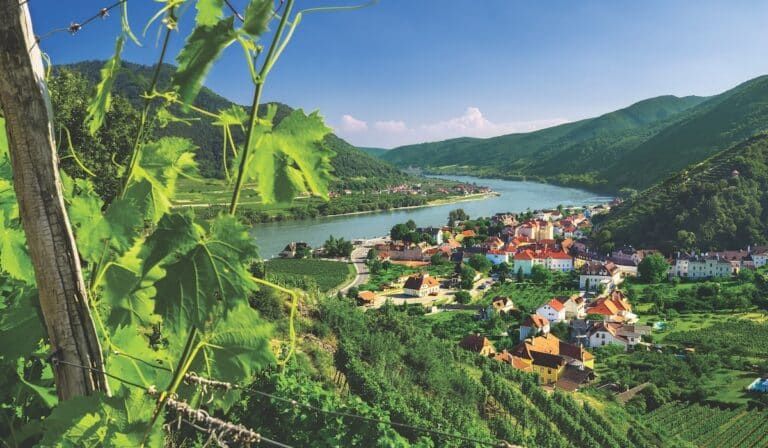 wachau valley danube river amawaterways