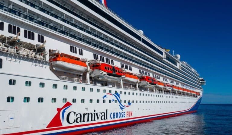 carnival splendor exterior