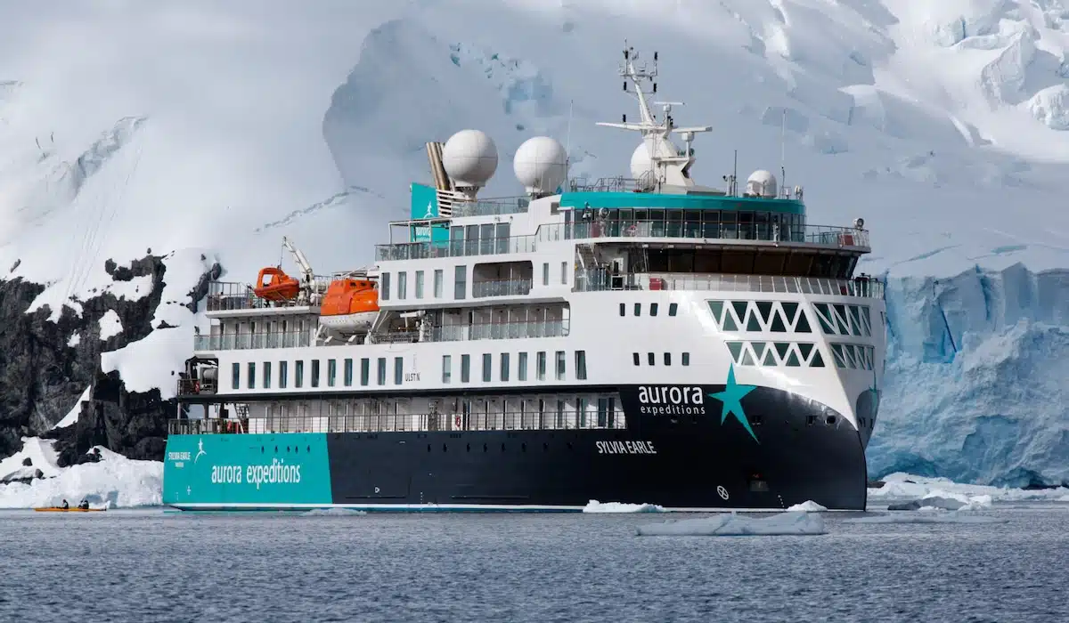 aurora expeditions sylvia earle in antarctica