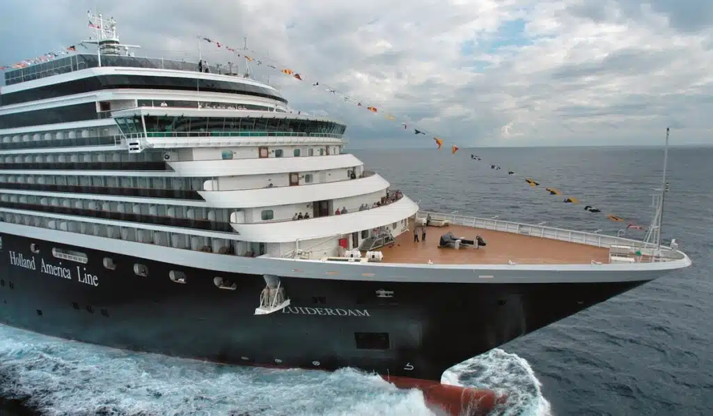 zuiderdam exterior aerial holland america