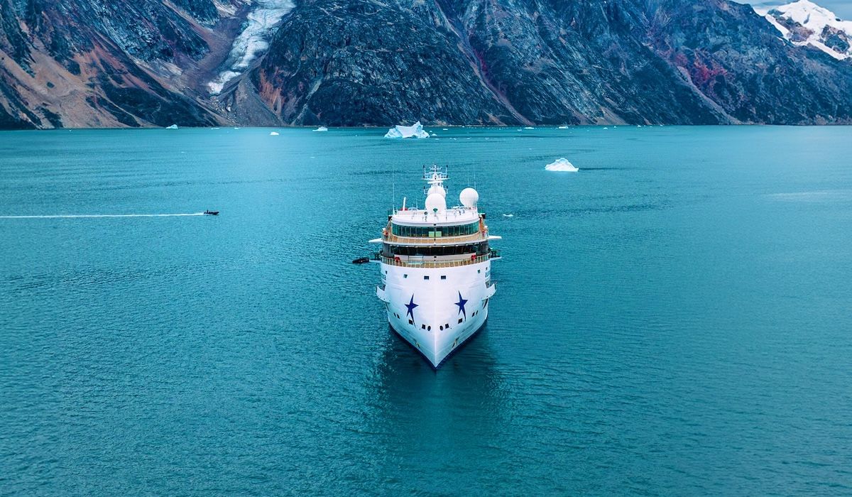 aurora expeditions cruise ship