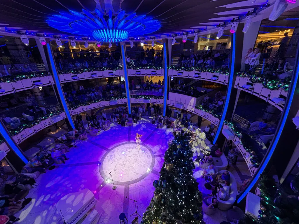 princess cruises piazza violinist live music