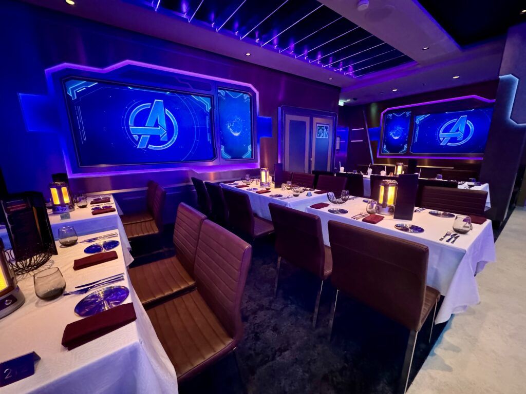 Disney Treasure restaurants