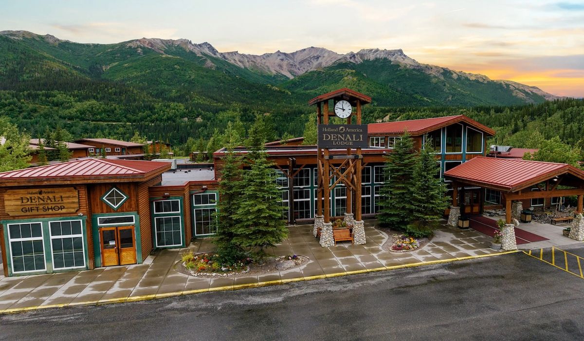 holland america denali lodge