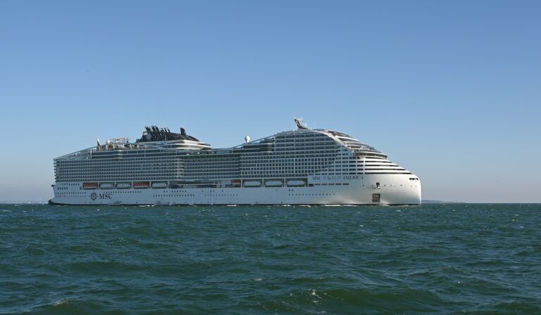 msc world america exterior