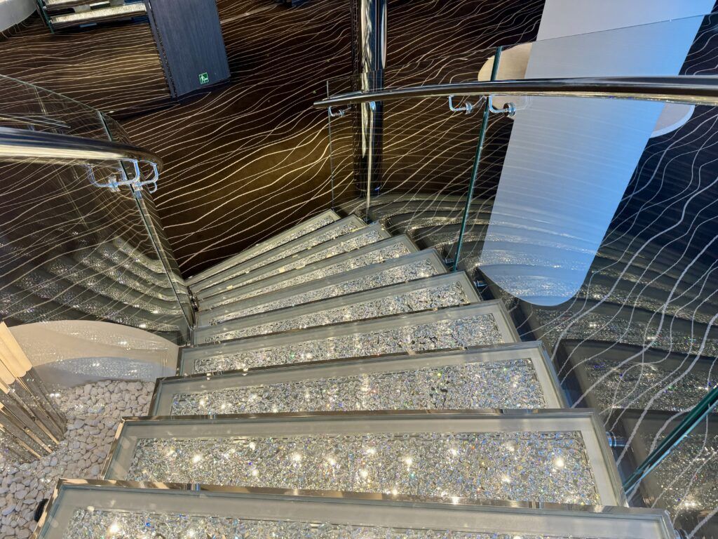 pros and cons of MSC Cruises
