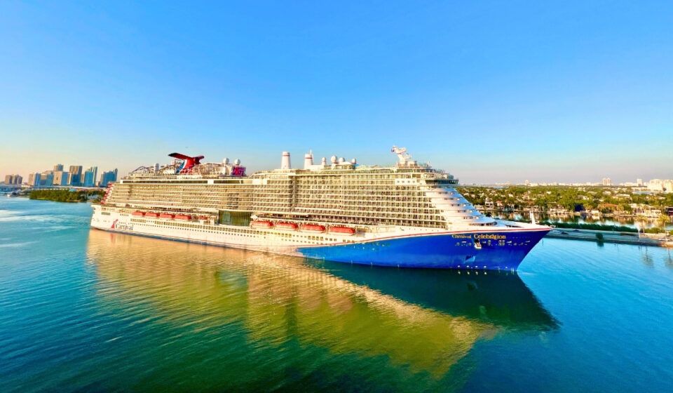 Cruise Wave Season: What It Is and Why It Could Save You Money