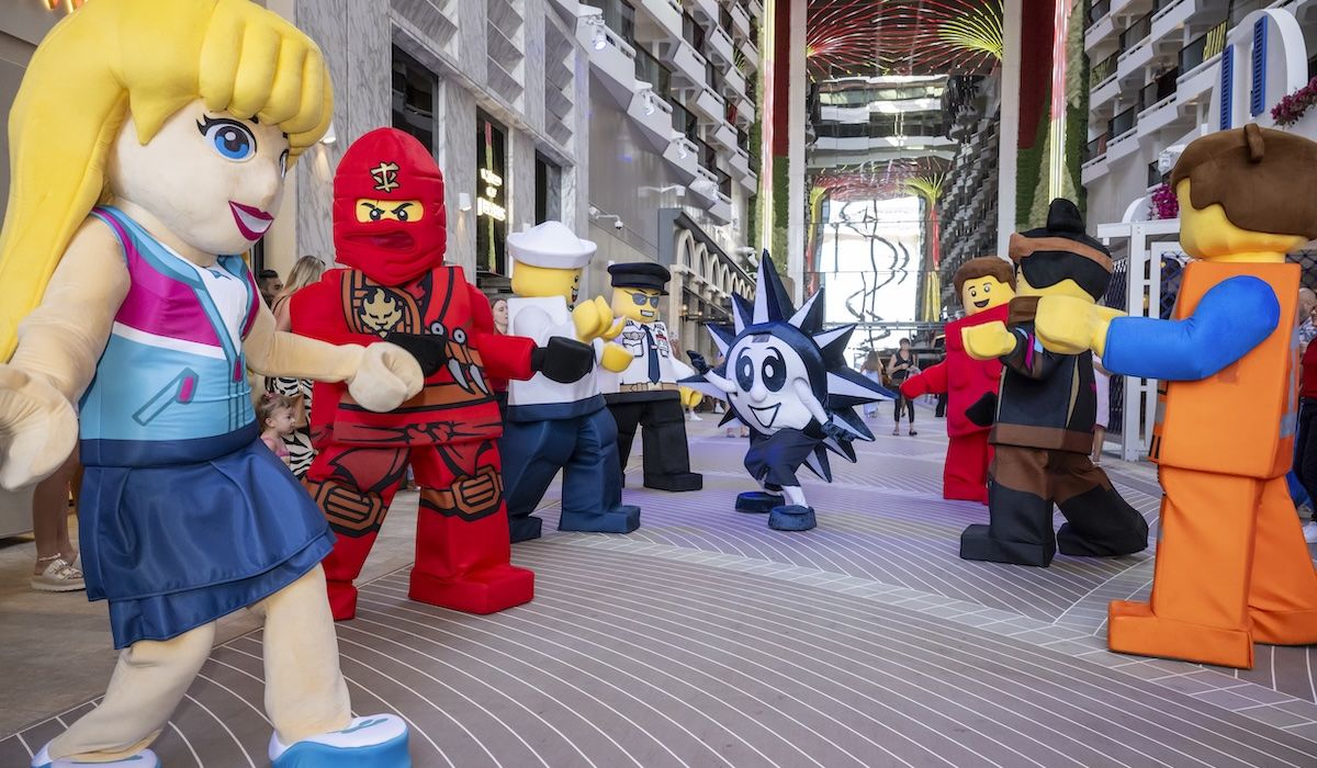 msc world america lego family parade