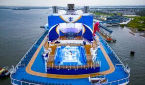 royal caribbean quantum of the seas in brisbane australia