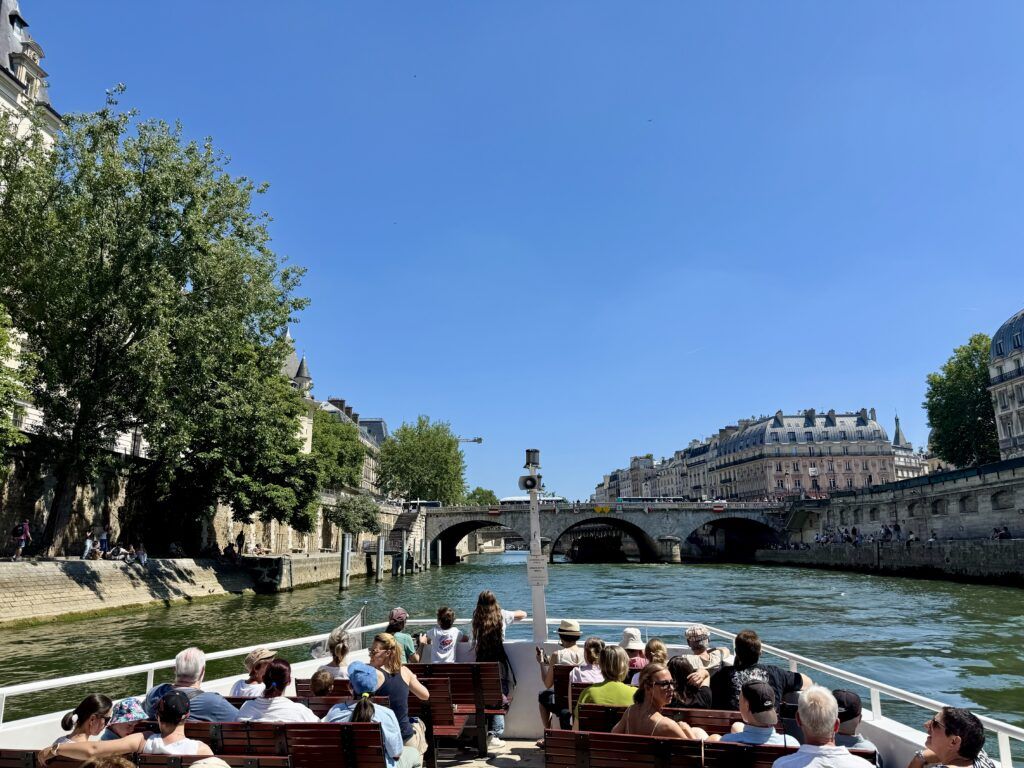 paris cruise port guide