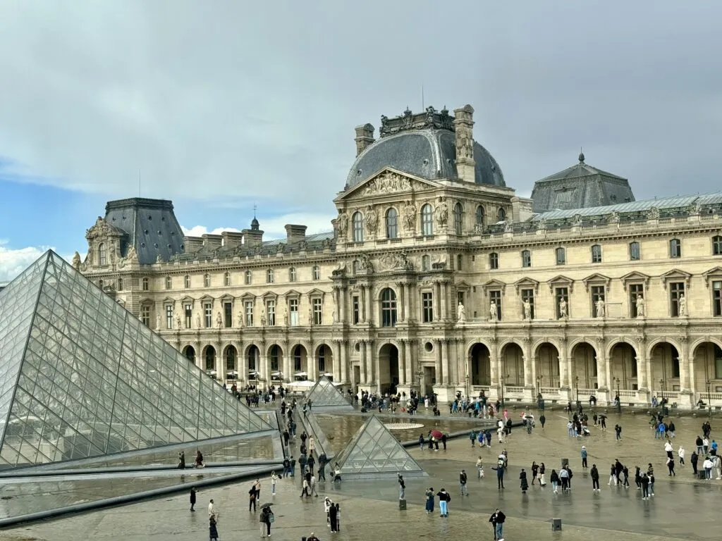 paris cruise port guide
