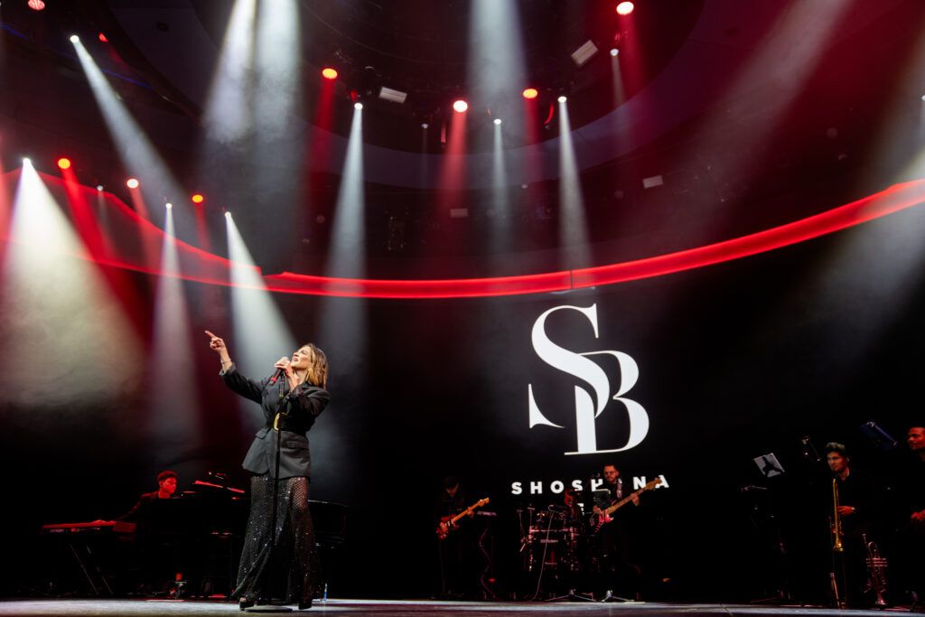 shoshana bean celebrity apex