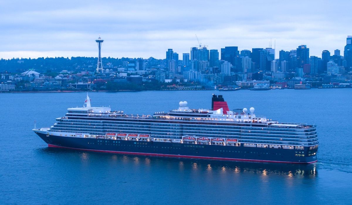 cunard queen elizabeth arrives in seattle