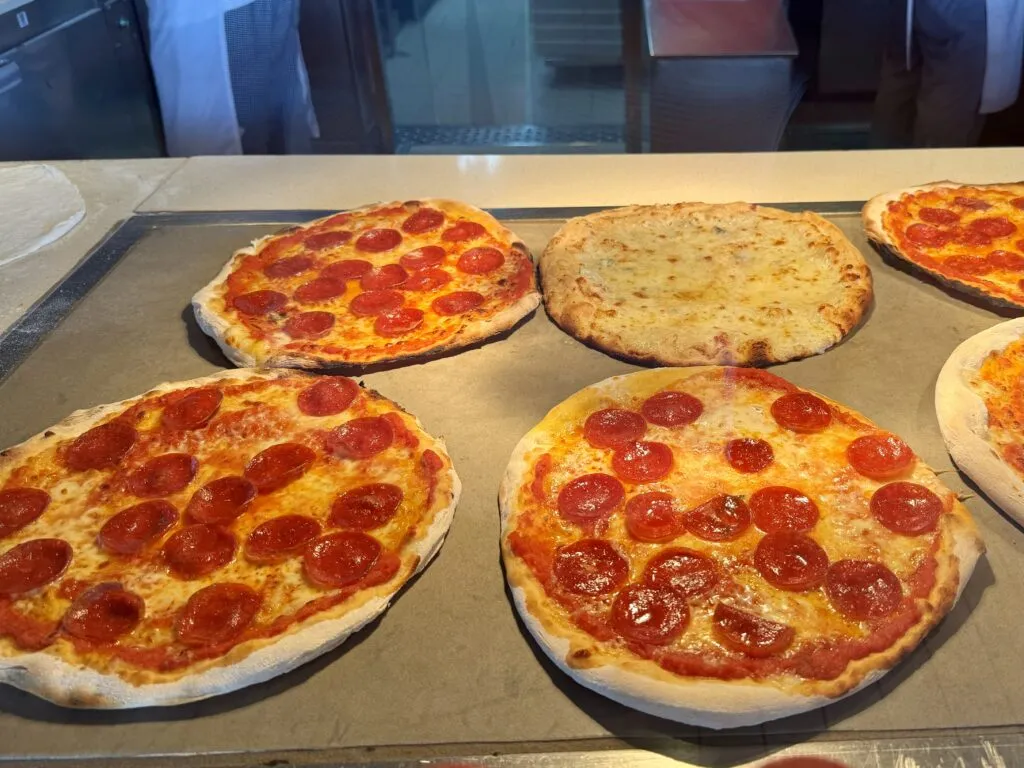 Pizza on Carnival Vista