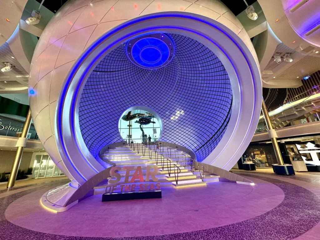 Icon of the Seas vs. Star of the Seas