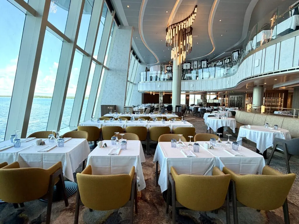 star princess main dining room