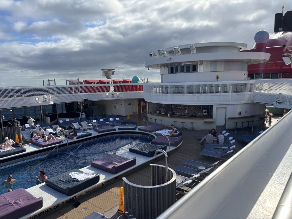valiant lady pool deck