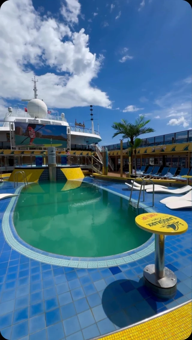 Here’s everything we LOVED and HATED about Margaritaville at Sea Islander! 🏝 #margaritavilleatsea #margaritavilleatseaislander #cruise #cruisereview #lovedandhated